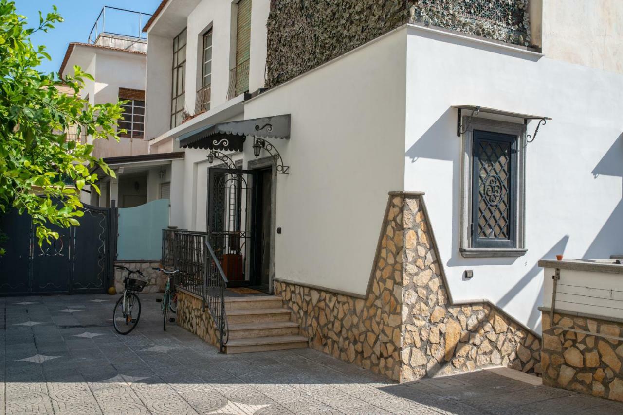 Canelli House Castellammare di Stabia Exteriör bild